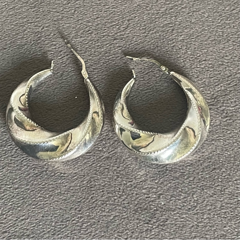 Sterling Silver Diamond Cut Etched Beaded Hollow Hoop Earrings